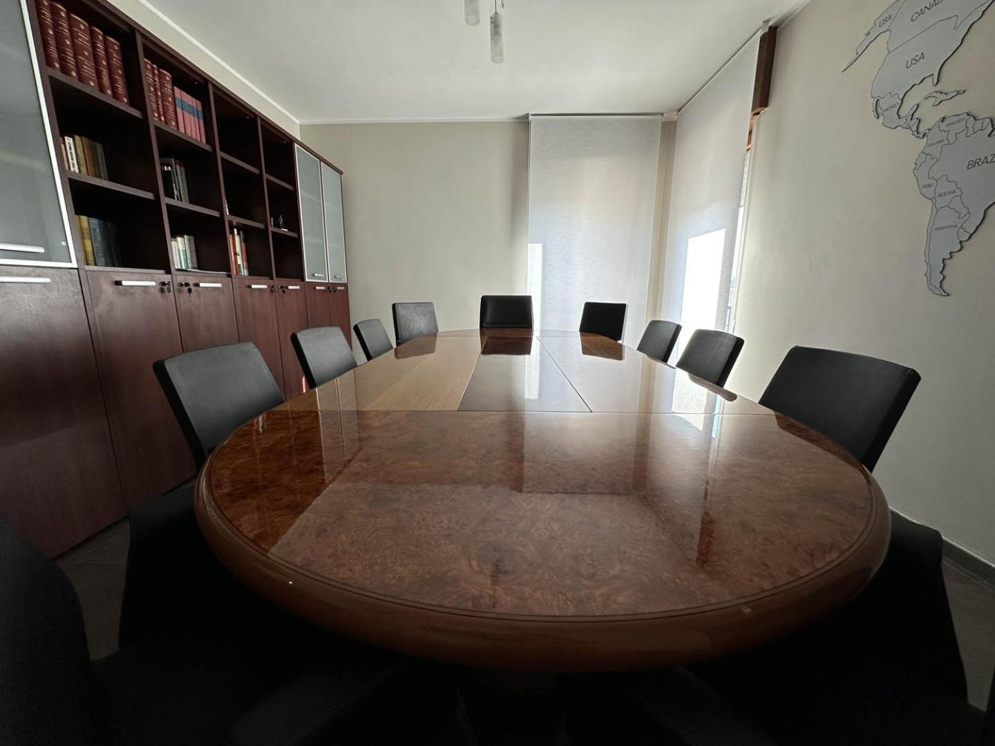 Agora Connect Space برينديسي المظهر الخارجي الصورة
