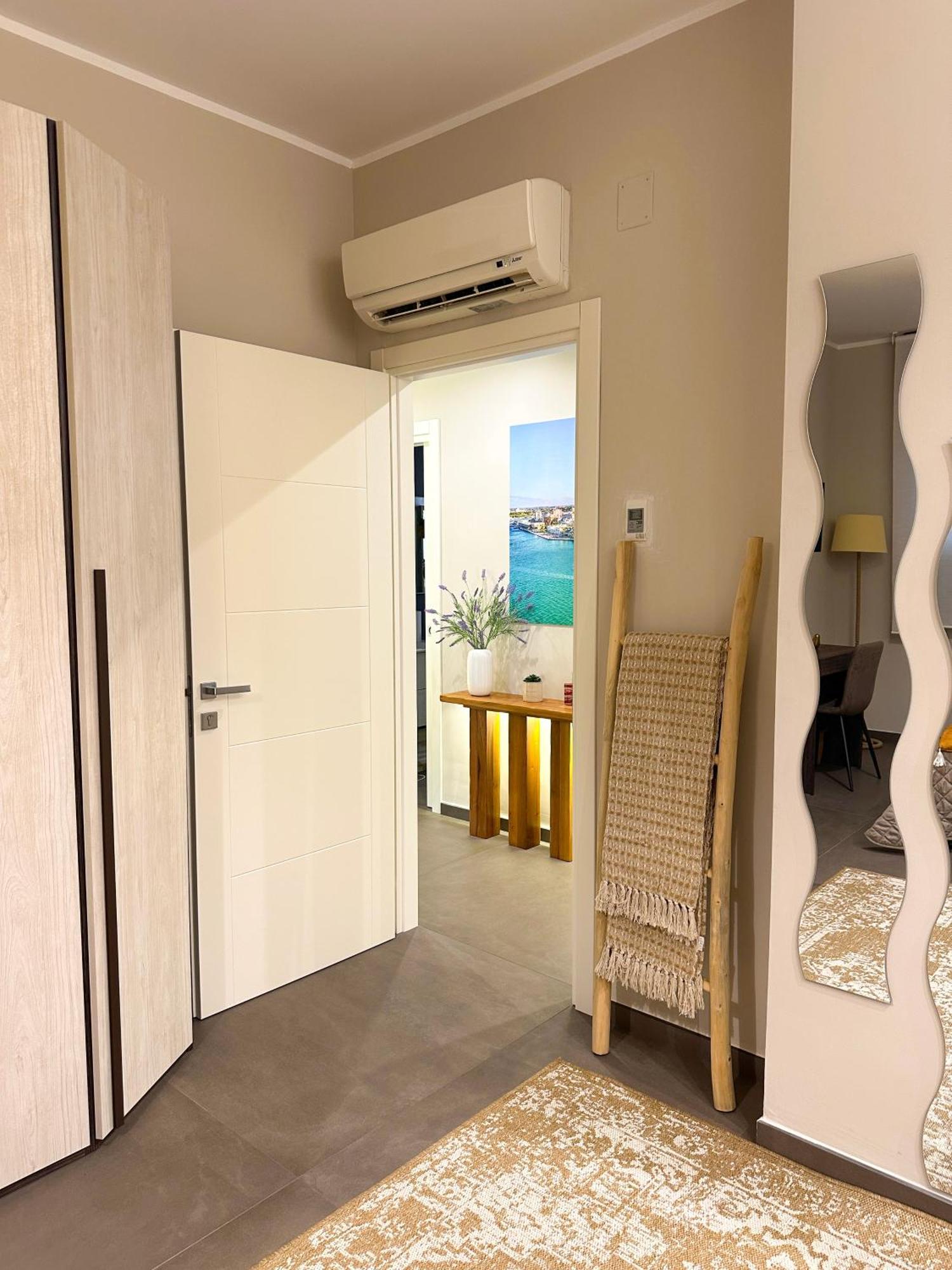 Agora Connect Space برينديسي المظهر الخارجي الصورة